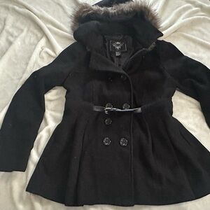 Elegant Black Fur-Trimmed Trench Coat